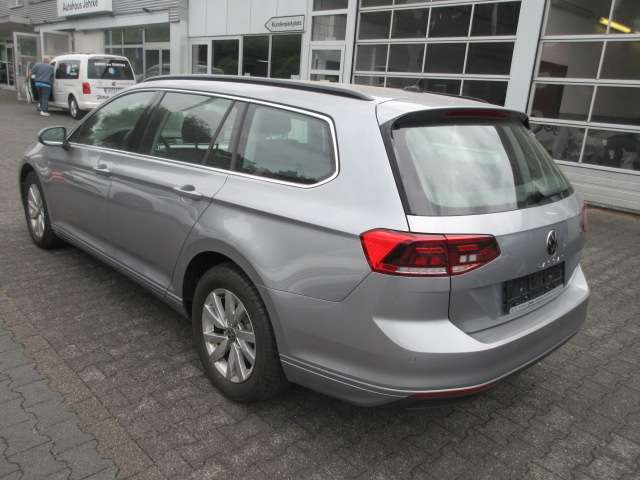 VW Passat Variant Business 2.0 TDI DSG NAVI AHK KAMER 74.400 km 23.788 &euro; Bergkamen 59192