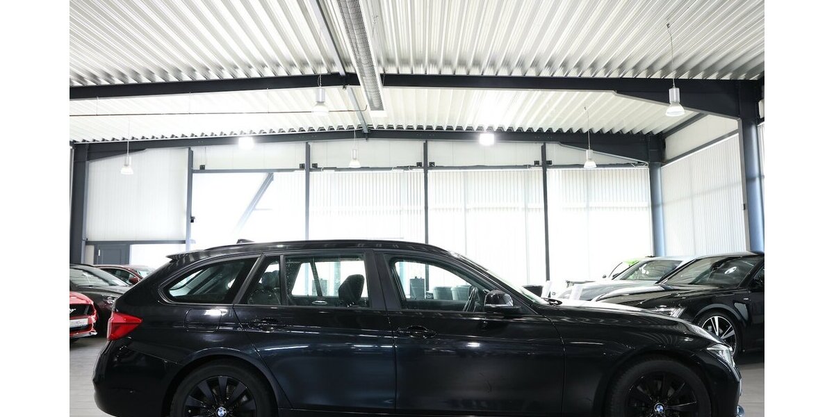 BMW 330d Touring xDrive Advantage / LED, HEAD-UP 227.000 km 12.202 &euro; Hamm 59077