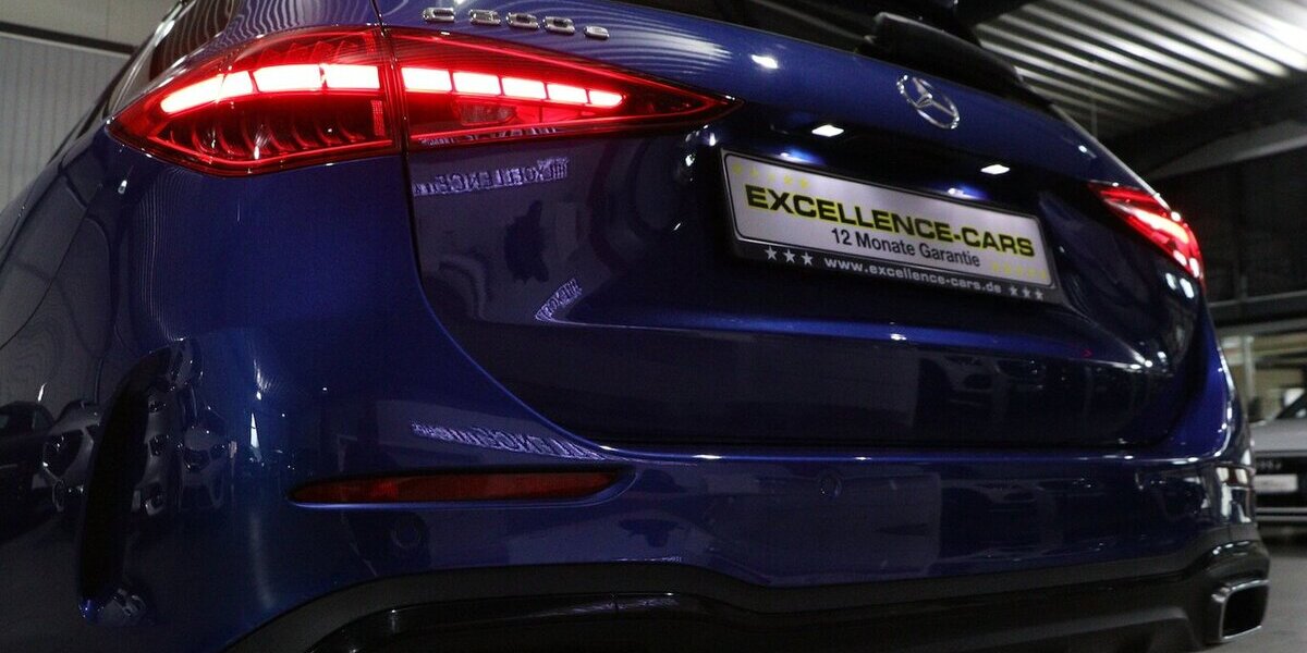 Mercedes-Benz C 300 e T AMG-LINE / LASER, DISTRONIC, SCHW.AHK 69.000 km 36.111 &euro; Hamm 59077