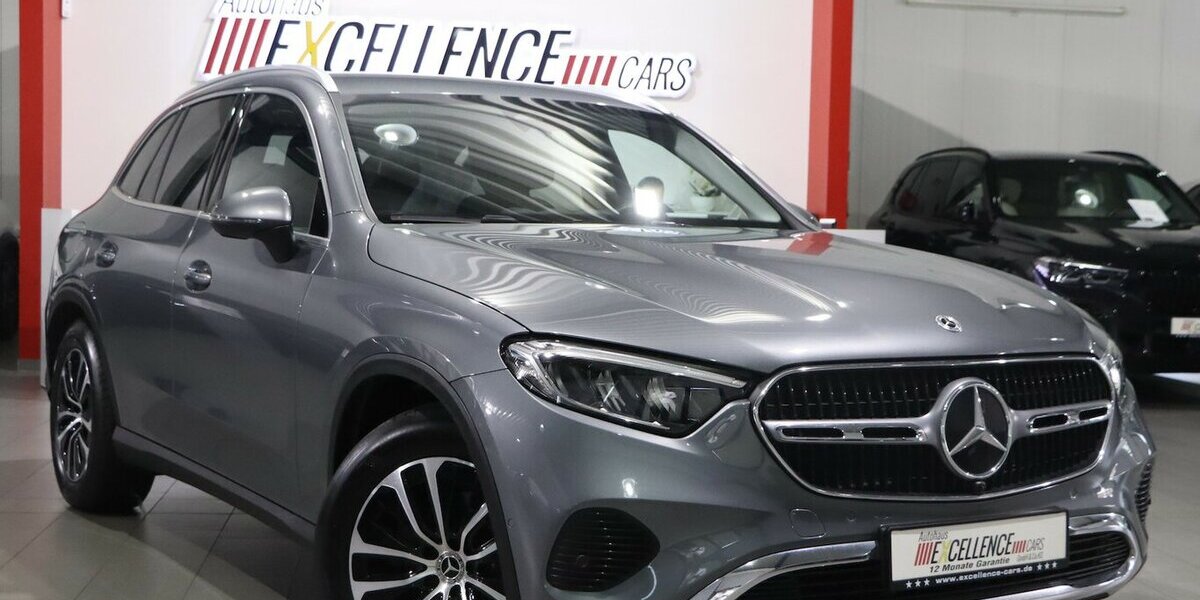Mercedes-Benz GLC 220 d 4M AVANTGARDE / DISTRONIC+ / ERGO 87.000 km 44.221 &euro; Hamm 59077