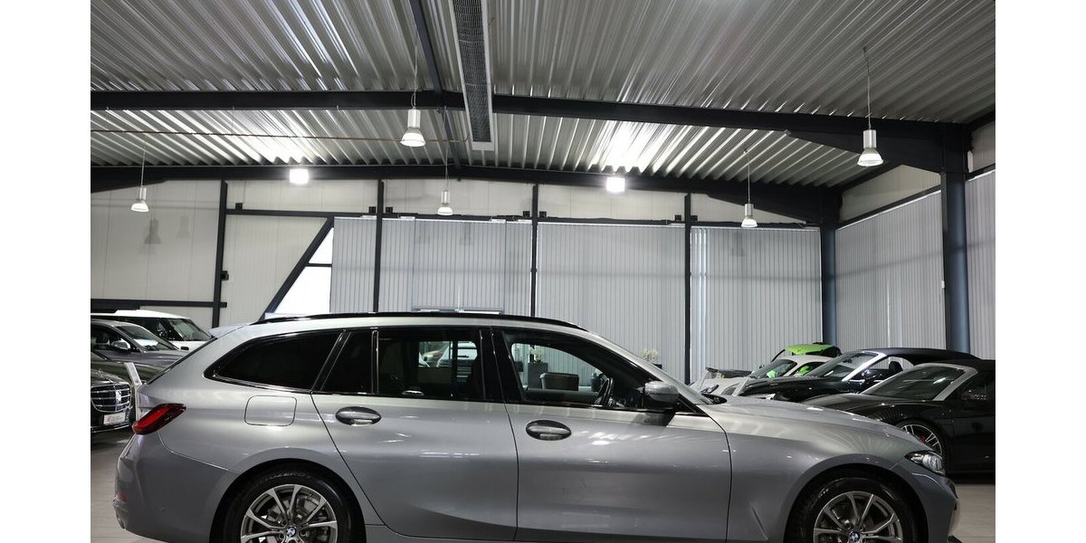 BMW 318d A Touring BUSINESS FACE-LIFT GREY & BROWN 109.000 km 25.993 &euro; Hamm 59077
