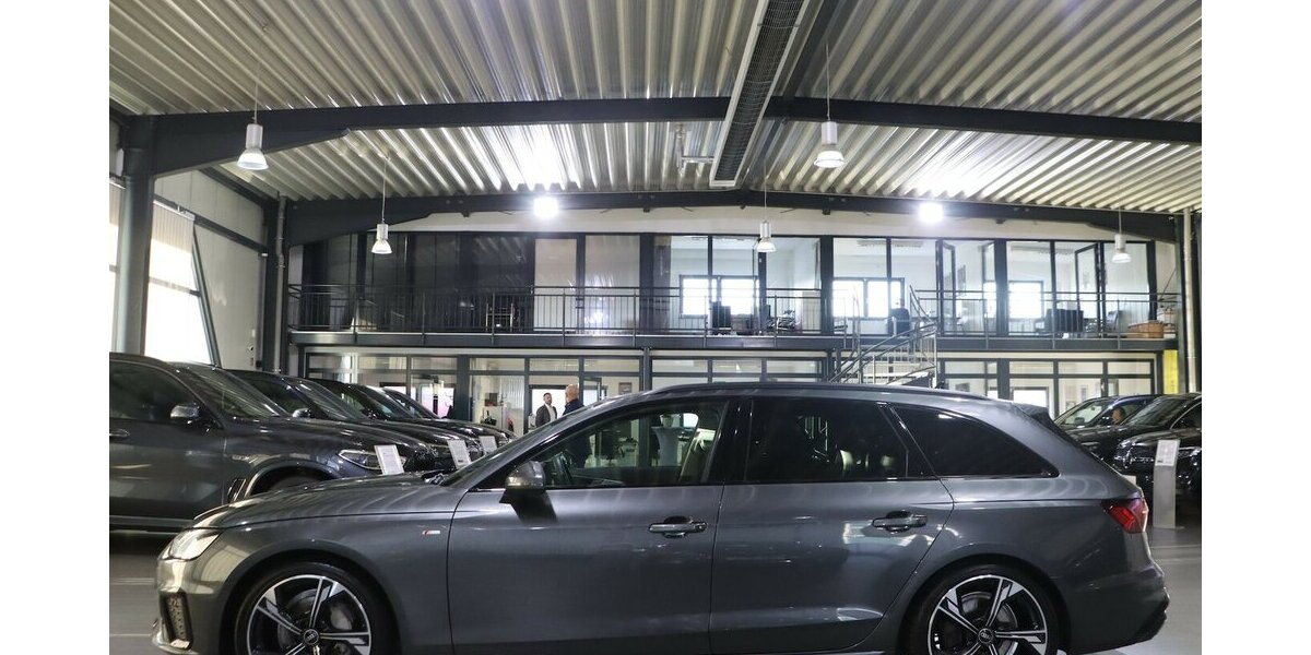 Audi A4 Avant 40 TDI S-LINE BLACK SPORT / 1.HAND, LED 182.000 km 22.777 &euro; Hamm 59077