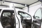 Ford Kuga ST-LINE SPORT WHITE & BLACK / XENON, LEDER 127.000 km 14.911 &euro; Hamm 59077