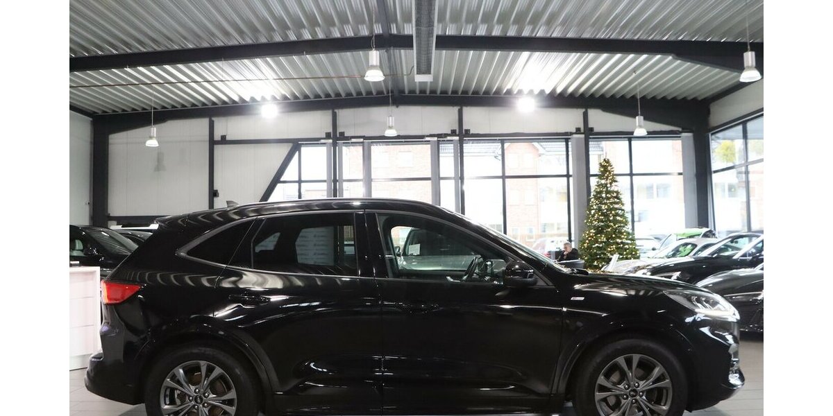 Ford Kuga 2.0 ECOBLUE STYLE ST-LINE SPORT BLACK / LED 125.000 km 16.991 &euro; Hamm 59077