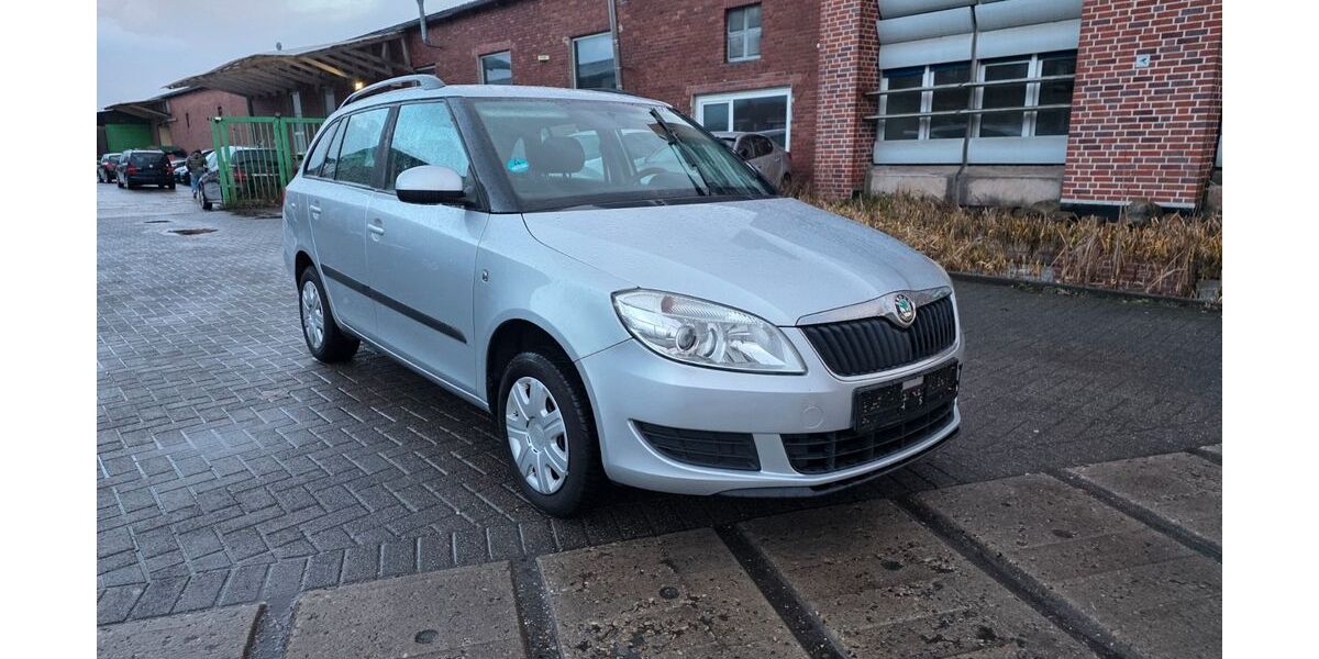 Skoda Fabia 370.000 km 1.850 &euro; Ahlen 59229