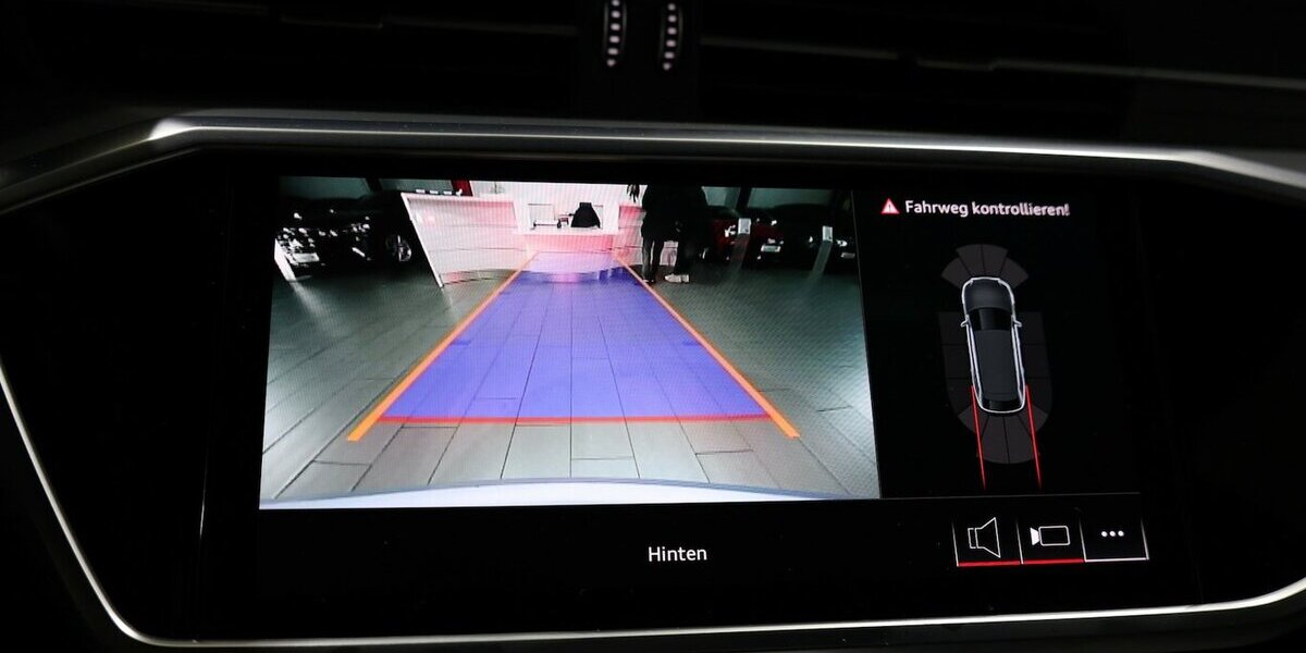 Audi A6 Avant 40 TDI S-LINE BLACK / PANORAMA, LED, VC 30.000 km 42.777 &euro; Hamm 59077