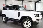 Land Rover Defender D200 90S / 6-SITZER / PANORAMA-SEITEN 69.000 km 52.991 &euro; Hamm 59077