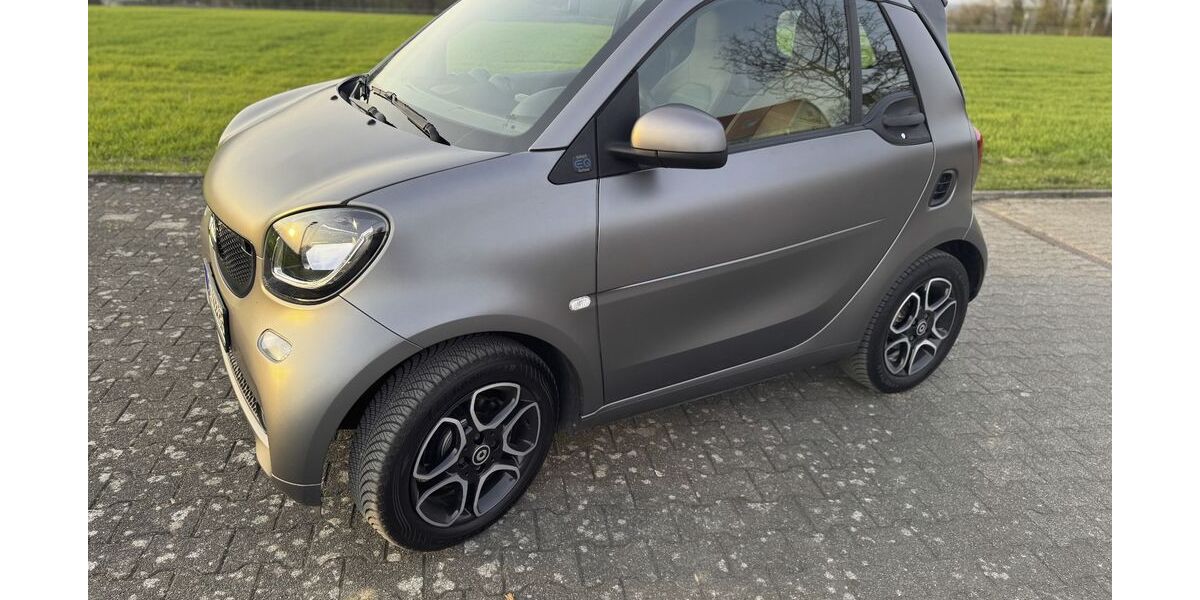 Smart ForTwo 52.000 km 9.900 &euro; Ennigerloh 59320