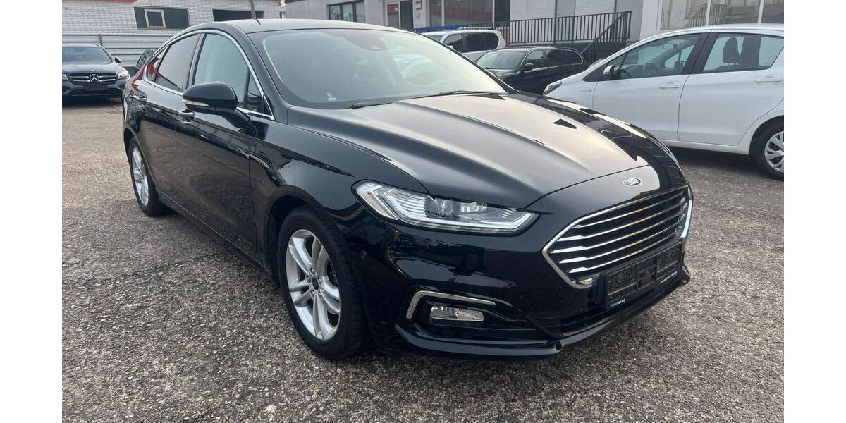 Ford Mondeo 71.549 km 17.000 &euro; Hamm 59067