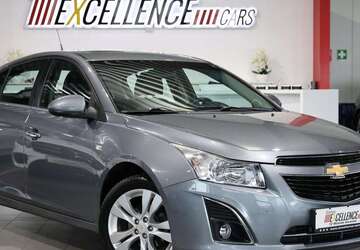 Chevrolet Cruze 128.000 km 6.222 &euro; Hamm 59077