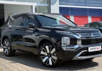 Mitsubishi Plug-in Hybrid Outlander 11.865 km 53.980 &euro; Hamm 59063