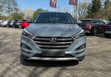 Hyundai TUCSON 111.391 km 11.990 &euro; Lüdinghausen 59348