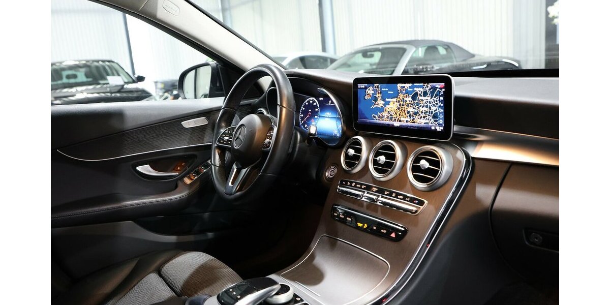 Mercedes-Benz C 220 dT BUSINESS / WIDESCREEN, LASER, ADVANCED 187.000 km 18.991 &euro; Hamm 59077