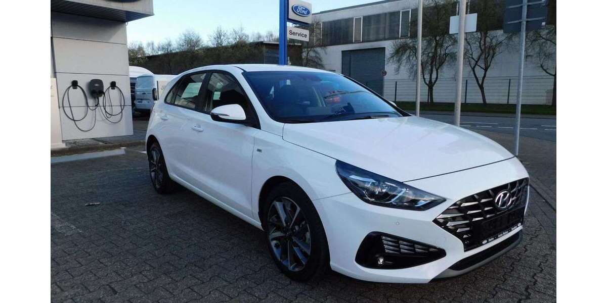 Hyundai i30 4.400 km 20.890 &euro; Selm 59379