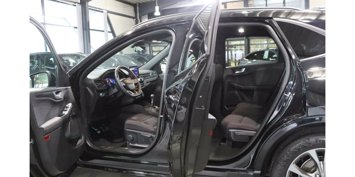 Ford Kuga 2.0 ECOBLUE STYLE ST-LINE SPORT BLACK / LED 125.000 km 16.991 &euro; Hamm 59077