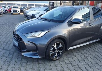 Toyota Yaris 17.280 km 22.290 &euro; Beckum 59269