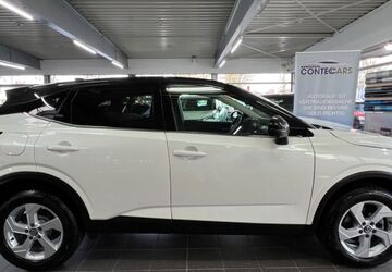 Nissan Qashqai 11.977 km 24.999 &euro; Werl 59457