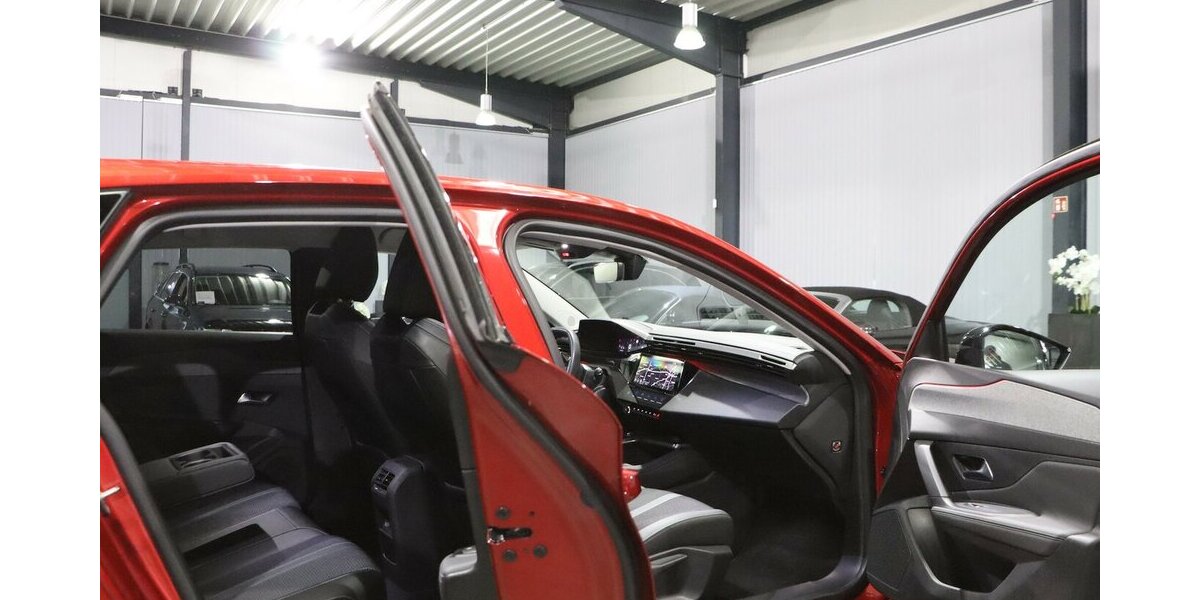 Peugeot 308 SW 1.5 BLUEHDI ALLURE SPORT BLACK / LED 125.000 km 15.308 &euro; Hamm 59077