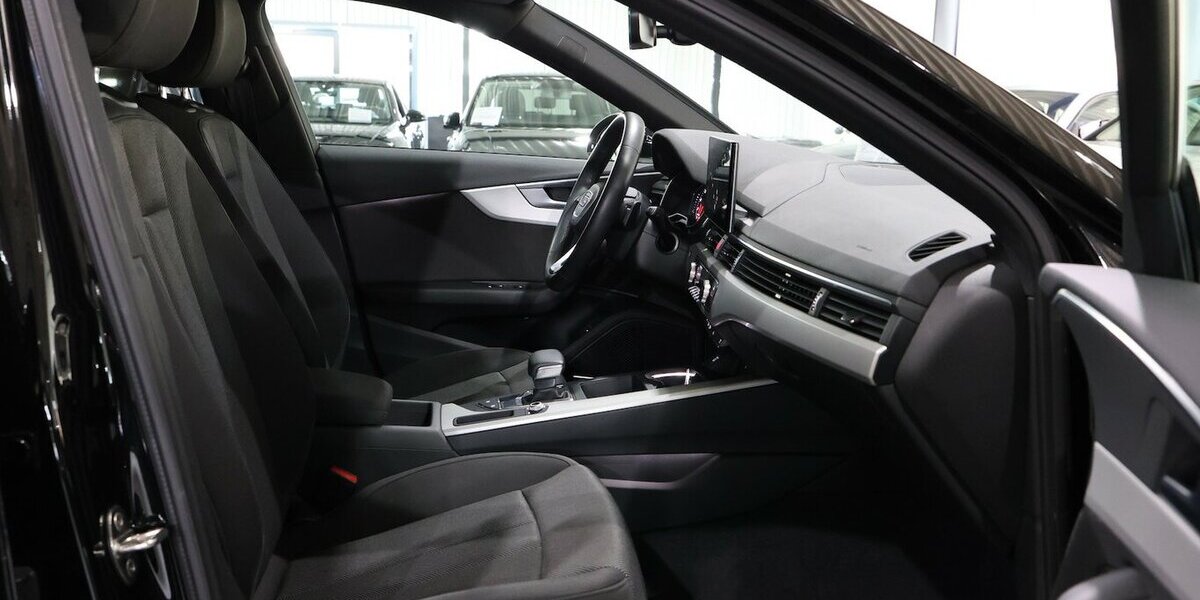 Audi A4 Avant 40 TFSI ADVANCED / LED, ACC+LANE, B&O 93.000 km 25.777 &euro; Hamm 59077