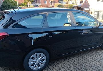 Hyundai i30 102.000 km 9.900 &euro; Lüdinghausen 59348