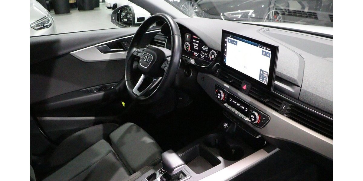 Audi A4 LIMOUSINE 40 TDI S-LINE / MATRIX-LED / 109.000 km 27.111 &euro; Hamm 59077