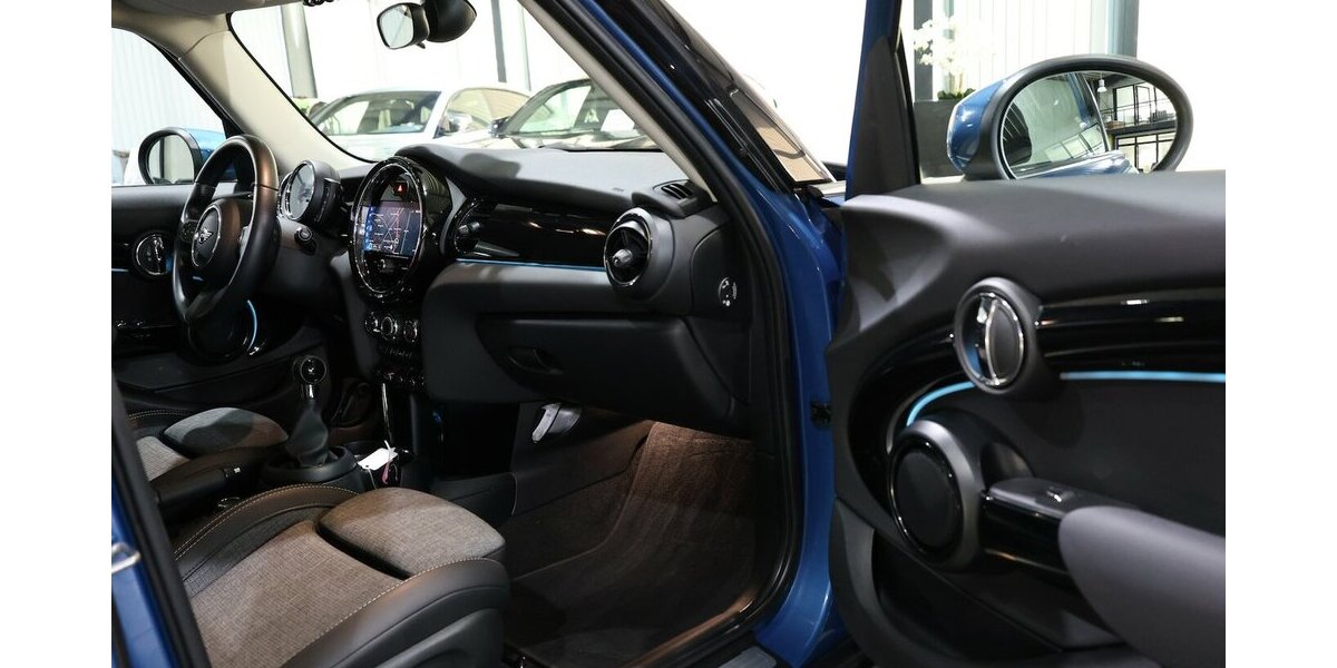 Mini ONE CLASSIC-TRIM / LED / LEDER / NAVI+APPLE 60.000 km 17.991 &euro; Hamm 59077