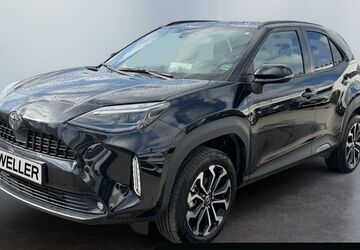 Toyota Yaris Cross 14.871 km 25.490 &euro; Hamm 59067