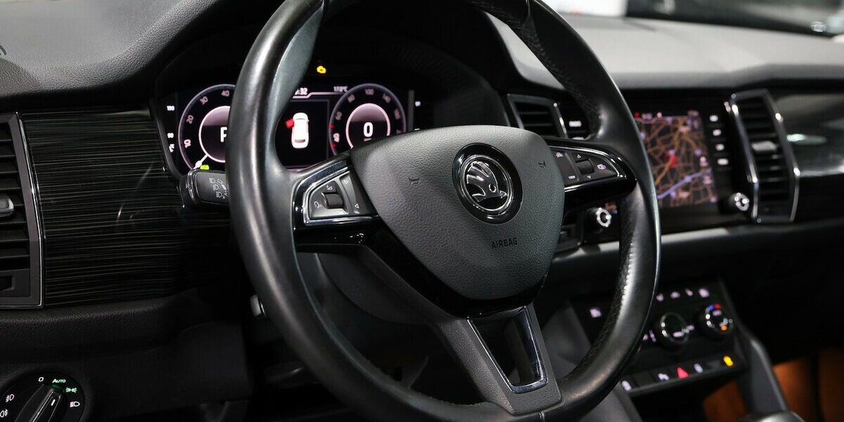 Skoda Kodiaq 2.0 TDI DSG STYLE / VIRTUAL-COCKPIT, LED 190.000 km 18.991 &euro; Hamm 59077