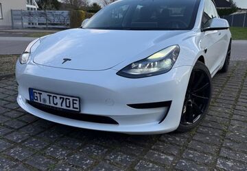 Tesla Model 3 98.000 km 26.500 &euro; Oelde 59302