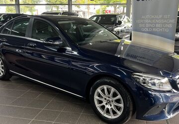 Mercedes-Benz C 200 113.895 km 24.999 &euro; Werl 59457