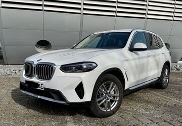 BMW X3 28.280 km 36.900 &euro; Soest 59494