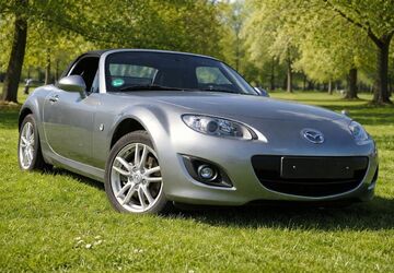 Mazda MX-5 29.850 km 14.900 &euro; Bergkamen 59192