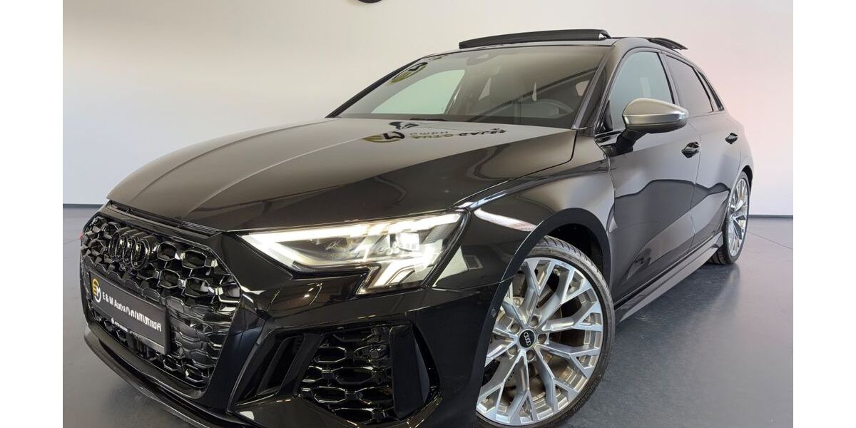 Audi RS3 24.500 km 56.990 &euro; Beckum 59269