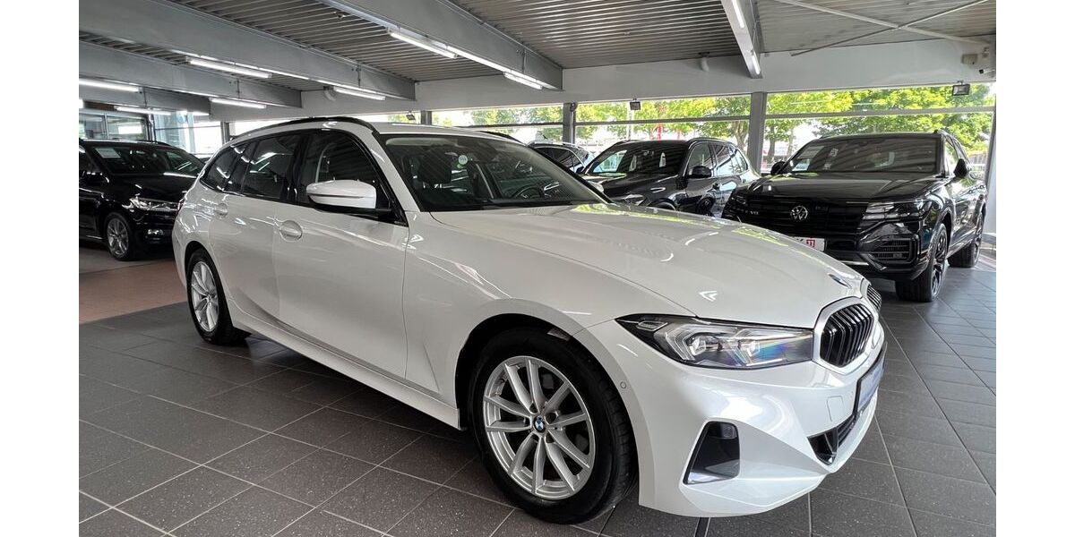 BMW 318 72.855 km 26.400 &euro; Werl 59457