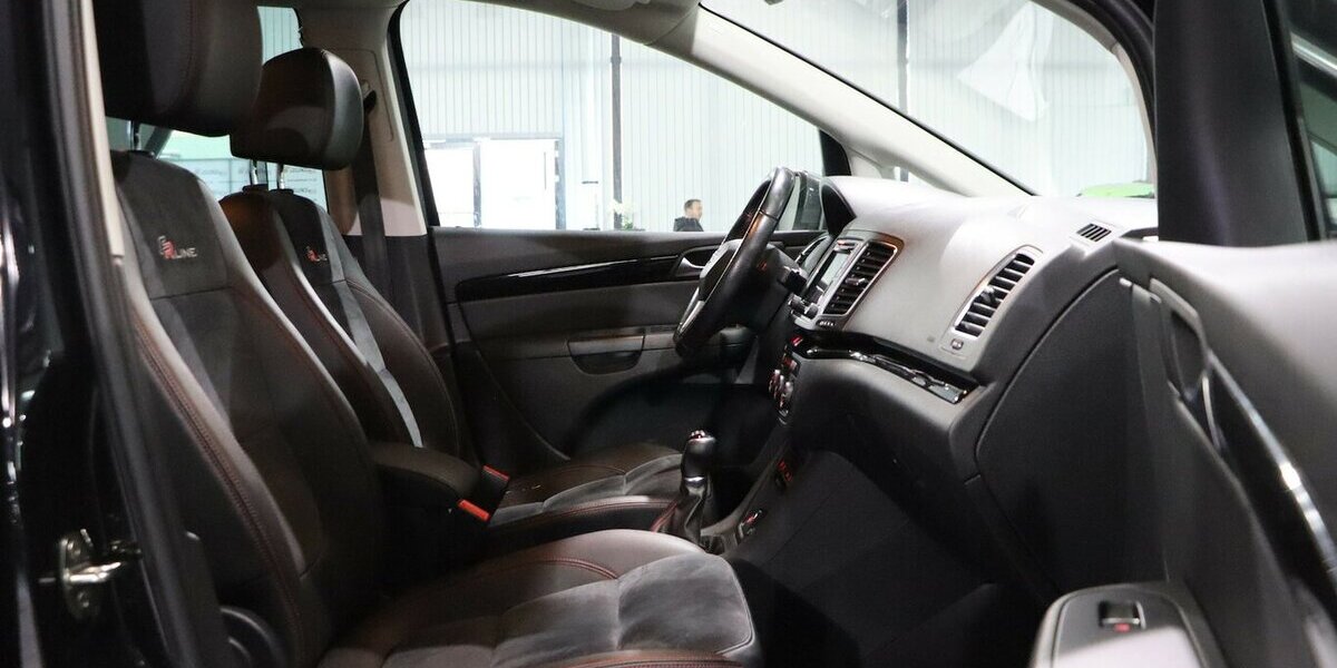 Seat Alhambra 2.0 TDI FR-LINE SPORT / 7-SITZER, XENON 149.000 km 19.444 &euro; Hamm 59077