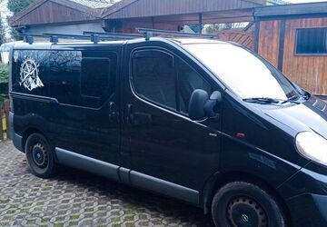 Opel Vivaro 279.325 km 8.999 &euro; Ahlen 59229