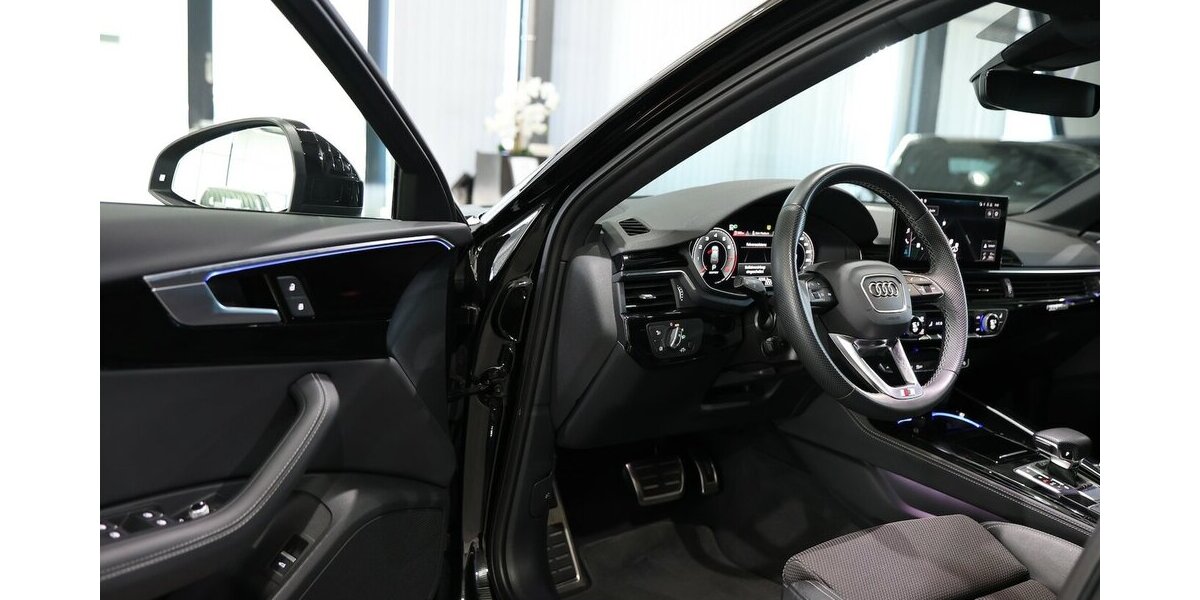 Audi A4 Avant 45 TFSI Q COMPETITION S-LINE BLACK 98.000 km 33.444 &euro; Hamm 59077