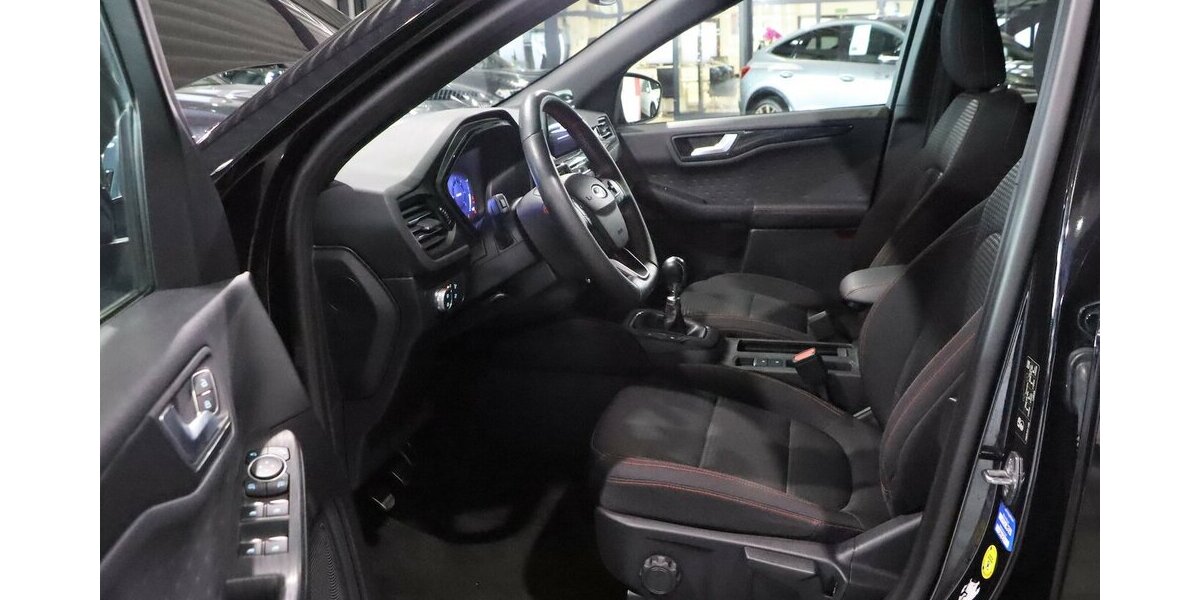 Ford Kuga 2.0 ECOBLUE STYLE ST-LINE SPORT BLACK / LED 125.000 km 16.991 &euro; Hamm 59077