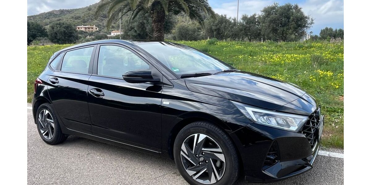 Hyundai i20 23.000 km 16.990 &euro; Ense 59469