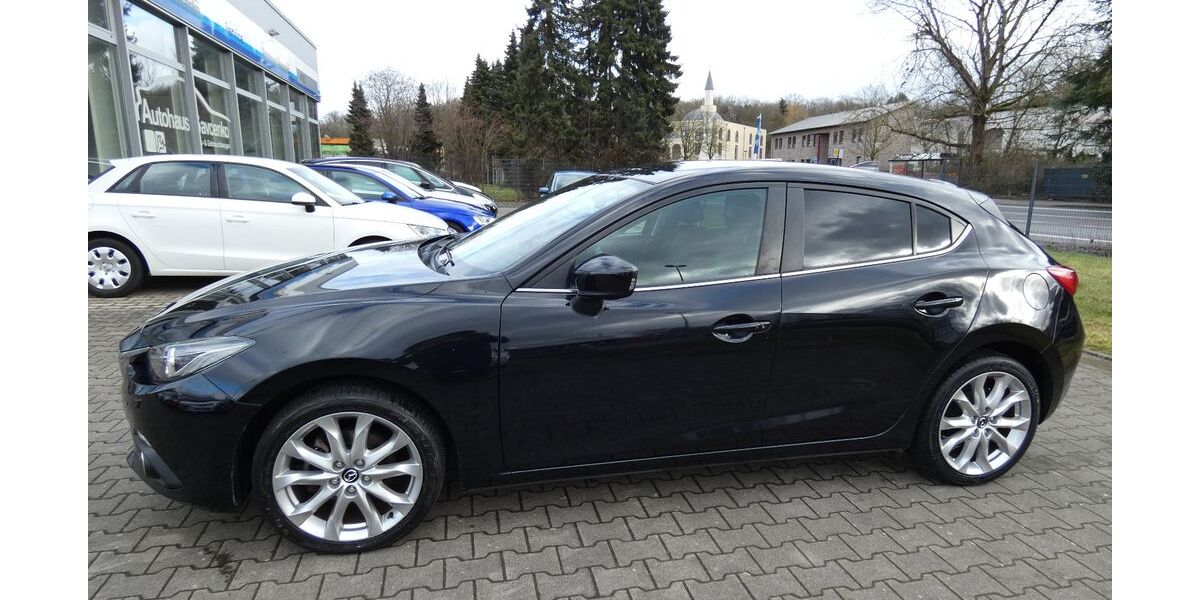 Mazda 3 120.000 km 8.990 &euro; Bergkamen 59192