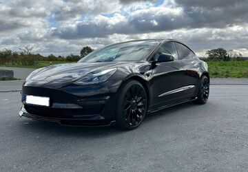 Tesla Model 3 59.900 km 31.100 &euro; Unna 59425