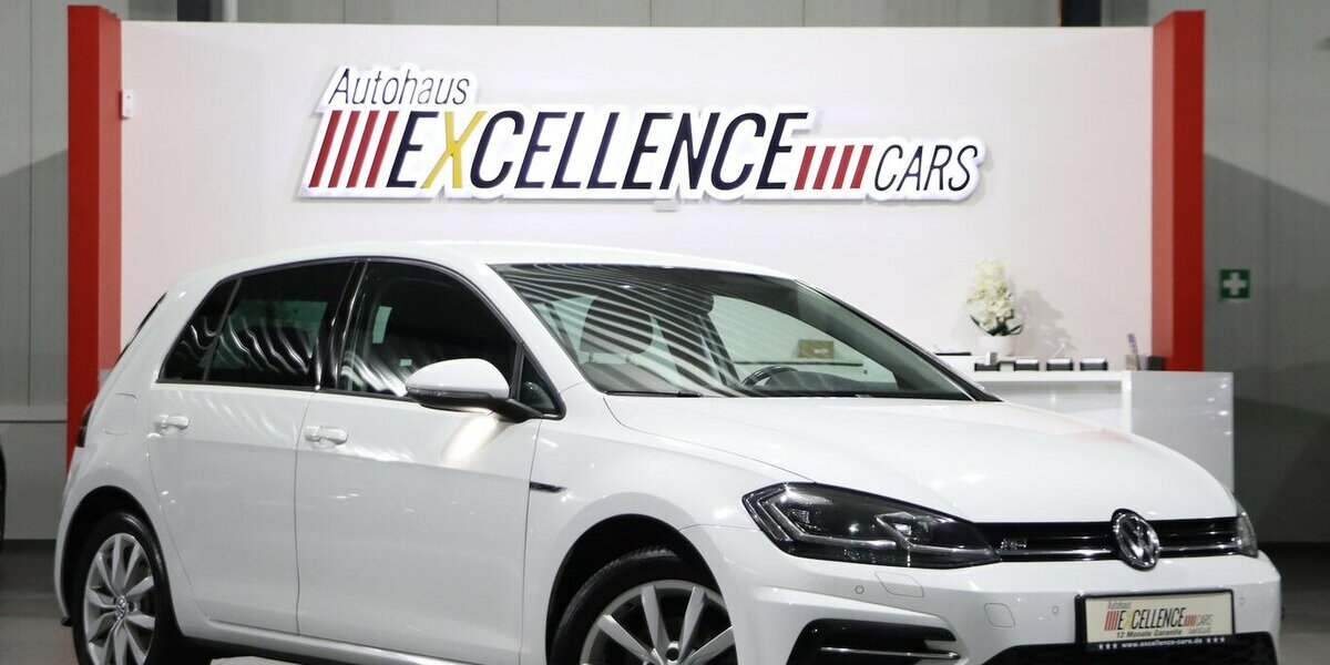 VW Golf VII 1.5 TSI HIGHLINE R-LINE SPORT BLACK LED 192.000 km 11.444 &euro; Hamm 59077