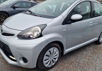 Toyota Aygo (X) 122.476 km 4.490 &euro; Soest 59494