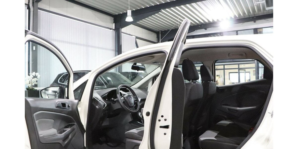 Ford EcoSport 1.5 / WHITE / AUTOMATIK / GEPFLEGT / 57.000 km 10.777 &euro; Hamm 59077