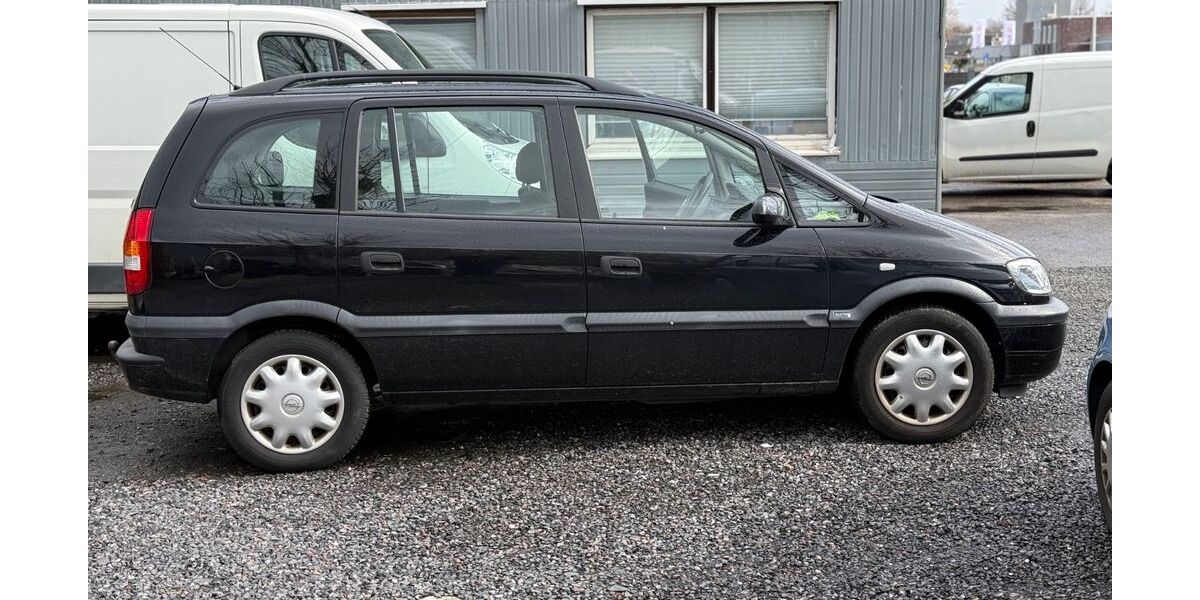 Opel Zafira 255.203 km 1.700 &euro; Werl 59457