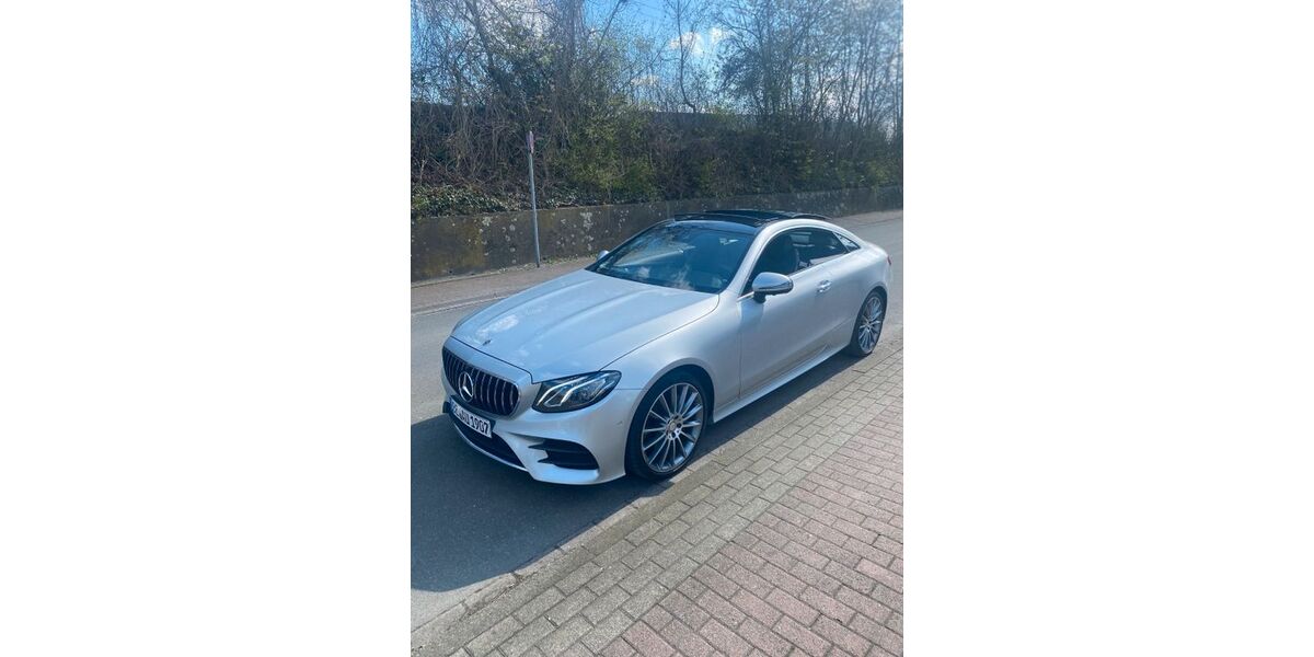 Mercedes-Benz E 220 144.000 km 30.399 &euro; Ahlen 59227