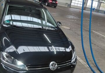 VW Golf 127.000 km 10.500 &euro; Lünen 44536