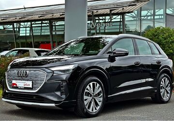 Audi Q4 e-tron 54.890 km 33.890 &euro; Neubeckum 59269