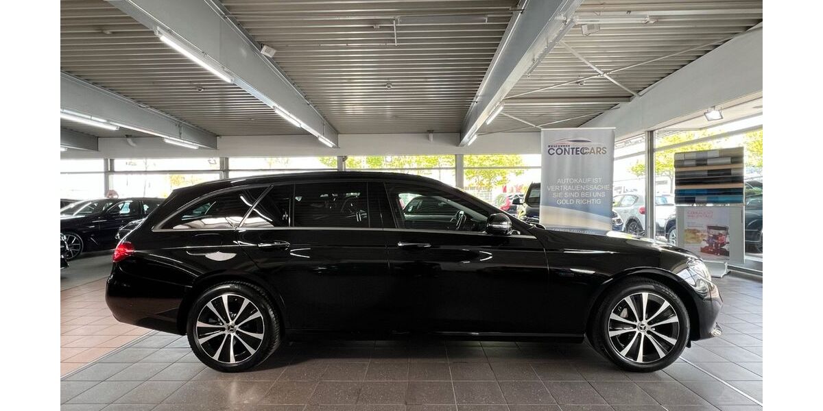 Mercedes-Benz E 300 61.119 km 27.400 &euro; Werl 59457