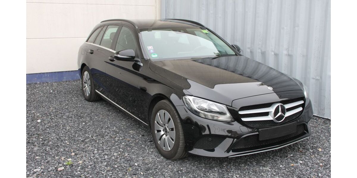Mercedes-Benz C 220 194.000 km 15.450 &euro; Hamm 59067